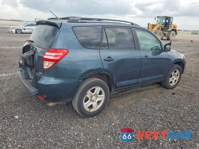 Trzecie zdjęcie samochodu z tyłu: 2011 TOYOTA RAV4 BASE VIN:2T3BF4DV1BW158530 - miniatura