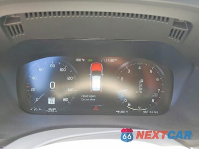 Zdjęcie 9 z 13 samochodu: 2021 VOLVO XC60 T5 MOMENTUM VIN:YV4102RK9M1846659 - miniatura