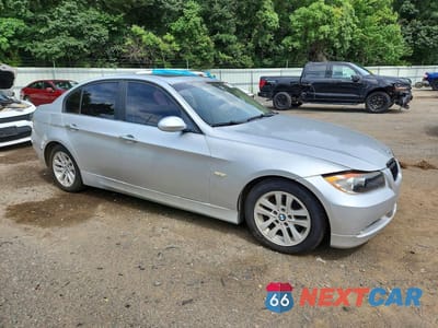Czwarte zdjęcie samochodu z boku: 2007 BMW 328 I VIN:WBAVA33577KX78366 - miniatura
