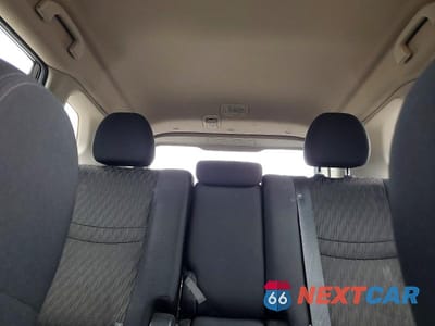 Zdjęcie 10 z 14 samochodu: 2019 NISSAN ROGUE S VIN:5N1AT2MV6KC817998 - miniatura