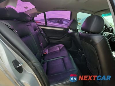 Zdjęcie 10 z 13 samochodu: 2003 BMW 325 XI VIN:WBAEU33423PM58061 - miniatura