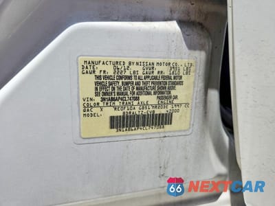 Zdjęcie 12 z 12 samochodu: 2012 NISSAN SENTRA 2.0 VIN:3N1AB6AP4CL747088 - miniatura