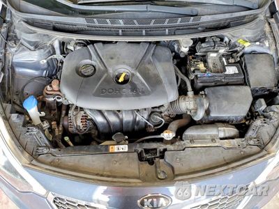 Zdjęcie 11 z 12 samochodu: 2016 KIA FORTE LX VIN:KNAFK4A68G5613878 - miniatura