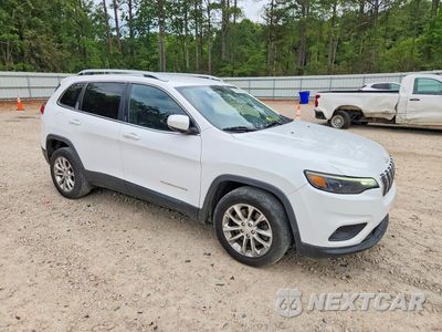 Czwarte zdjęcie samochodu z boku: 2019 JEEP CHEROKEE LATITUDE VIN:1C4PJLCB7KD114518 - miniatura