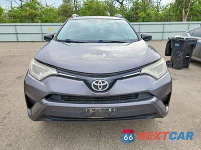 Piąte zdjęcie samochodu w środku: 2016 TOYOTA RAV4 VIN:2T3BFREV0GW537084 - miniatura