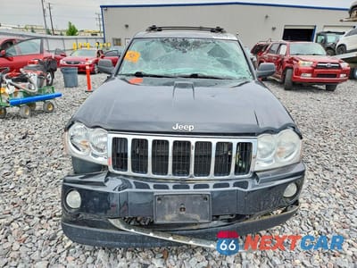 Piąte zdjęcie samochodu w środku: 2005 JEEP GRAND CHEROKEE LIMITED VIN:1J4HR582X5C511954 - miniatura