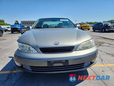 Piąte zdjęcie samochodu w środku: 1997 LEXUS ES 300 VIN:JT8BF22G6V0004444 - miniatura