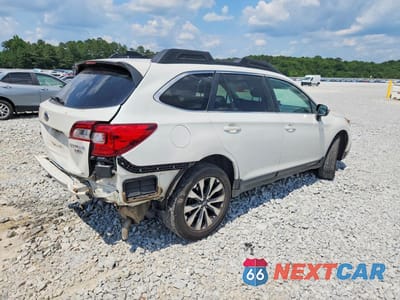 Trzecie zdjęcie samochodu z tyłu: 2016 SUBARU OUTBACK 3.6R LIMITED VIN:4S4BSENC0G3269168 - miniatura
