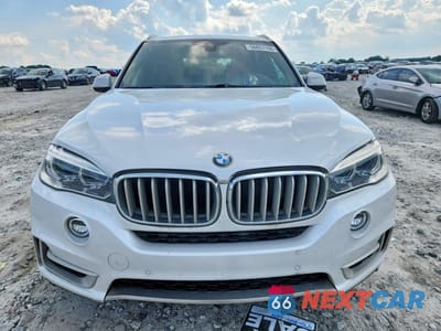 Piąte zdjęcie samochodu w środku: 2018 BMW X5 SDRIVE35I VIN:5UXKR2C57J0Z16790 - miniatura