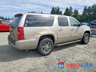 Trzecie zdjęcie samochodu z tyłu: 2009 CHEVROLET SUBURBAN K1500 LT VIN:1GNFK26369R281304 - miniatura