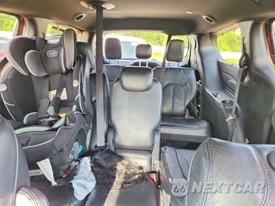Zdjęcie 10 z 13 samochodu: 2019 CHRYSLER PACIFICA TOURING L VIN:2C4RC1BG9KR746504 - miniatura