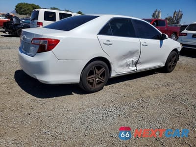 Trzecie zdjęcie samochodu z tyłu: 2012 TOYOTA CAMRY LE VIN:4T1BF1FK7CU542162 - miniatura
