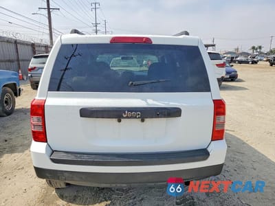 Zdjęcie 6 z 13 samochodu: 2011 JEEP PATRIOT SPORT VIN:1J4NT1GA0BD236073 - miniatura
