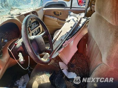 Zdjęcie 7 z 13 samochodu: 1999 CHEVROLET BLAZER VIN:1GNCS18W6XK139061 - miniatura