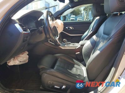 Zdjęcie 7 z 12 samochodu: 2019 BMW 3 SERIES VIN:WBA5R1C50KAJ99277 - miniatura