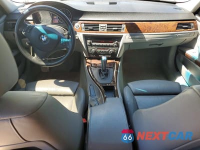 Zdjęcie 8 z 12 samochodu: 2006 BMW 330 I VIN:WBAVB33586KR75364 - miniatura