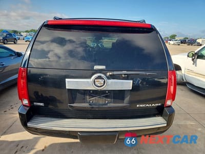 Zdjęcie 6 z 13 samochodu: 2009 CADILLAC ESCALADE LUXURY VIN:1GYFK232X9R144056 - miniatura