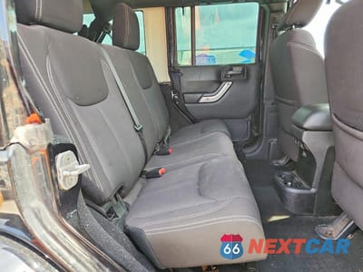 Zdjęcie 11 z 14 samochodu: 2013 JEEP WRANGLER UNLIMITED SAHARA VIN:1C4BJWEG5DL503168 - miniatura