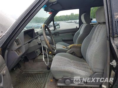 Zdjęcie 7 z 12 samochodu: 1988 TOYOTA 4RUNNER VIN:JT3VN66W6J0017686 - miniatura