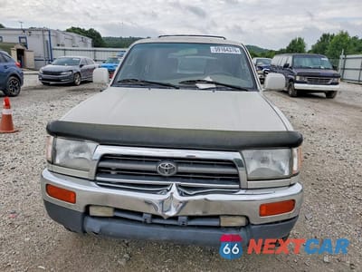 Piąte zdjęcie samochodu w środku: 1998 TOYOTA 4RUNNER SR5 VIN:JT3GN86R7W0074730 - miniatura