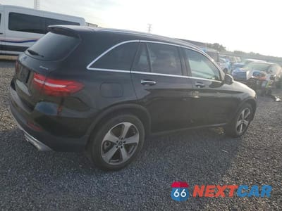 Trzecie zdjęcie samochodu z tyłu: 2019 MERCEDES-BENZ GLC 300 4MATIC VIN:WDC0G4KBXKV124598 - miniatura