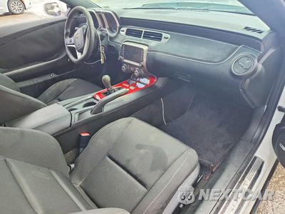 Zdjęcie 8 z 12 samochodu: 2014 CHEVROLET CAMARO VIN:2G1FS1EW1E9209034 - miniatura