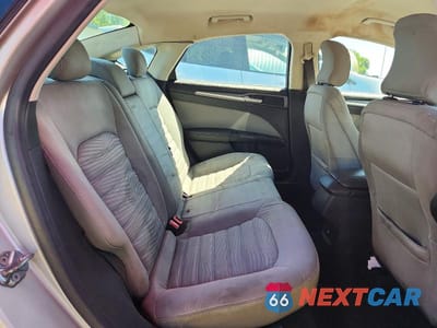 Zdjęcie 10 z 12 samochodu: 2016 FORD FUSION S VIN:3FA6P0G70GR323537 - miniatura