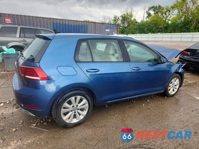 Trzecie zdjęcie samochodu z tyłu: 2019 VOLKSWAGEN GOLF S/SE VIN:3VWW57AU7KM030910 - miniatura