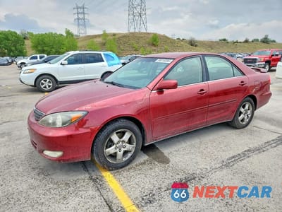 2002 TOYOTA CAMRY SE V6 JTDBF30K920062204 - główne zdjęcie licytacji z USA - miniatura