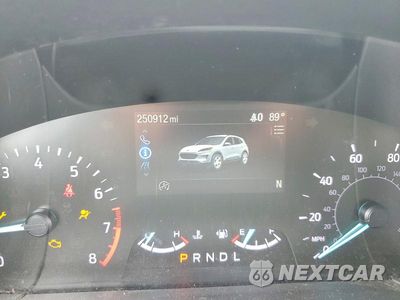 Zdjęcie 9 z 13 samochodu: 2020 FORD ESCAPE SE VIN:1FMCU0G65LUB56801 - miniatura