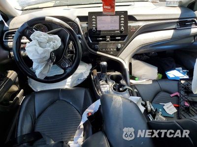 Zdjęcie 8 z 12 samochodu: 2022 TOYOTA CAMRY SE VIN:4T1G11AK3NU050551 - miniatura