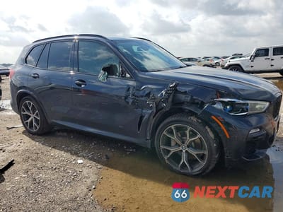 Czwarte zdjęcie samochodu z boku: 2020 BMW X5 SDRIVE 40I VIN:5UXCR4C0XL9B98805 - miniatura