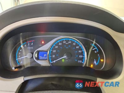 Zdjęcie 9 z 13 samochodu: 2013 TOYOTA SIENNA XLE 8-PASSENGER VIN:5TDYK3DC2DS317591 - miniatura