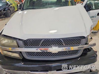 Zdjęcie 11 z 13 samochodu: 2004 CHEVROLET SILVERADO C2500 HEAVY DUTY VIN:1GCHC24U04E282989 - miniatura