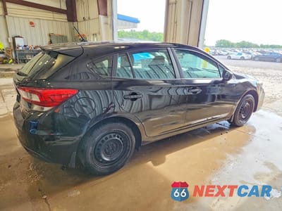 Trzecie zdjęcie samochodu z tyłu: 2019 SUBARU IMPREZA VIN:4S3GTAA68K3705290 - miniatura
