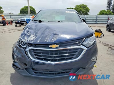Piąte zdjęcie samochodu w środku: 2021 CHEVROLET EQUINOX LS VIN:3GNAXHEV2MS140740 - miniatura