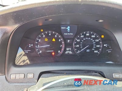 Zdjęcie 9 z 12 samochodu: 2010 LEXUS LS 460L VIN:JTHGL5EF7A5041096 - miniatura