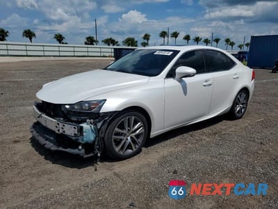 2018 LEXUS IS 300 JTHBA1D23J5071879 - główne zdjęcie licytacji z USA - miniatura