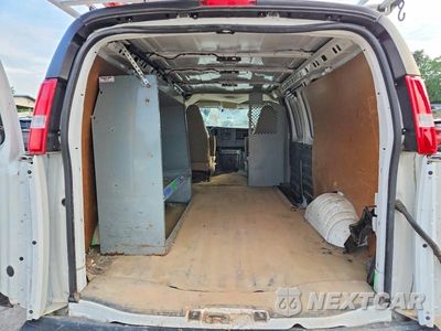 Zdjęcie 10 z 13 samochodu: 2025 CHEVROLET EXPRESS VIN:1GCWGAF73S1105497 - miniatura