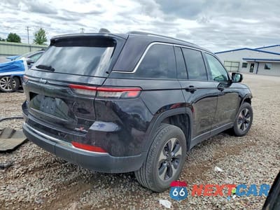 Trzecie zdjęcie samochodu z tyłu: 2022 JEEP GRAND CHEROKEE LIMITED 4XE VIN:1C4RJYB61N8758913 - miniatura
