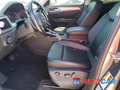 Zdjęcie 7 z 13 samochodu: 2018 VOLKSWAGEN ATLAS SE VIN:1V2CR2CA1JC563916 - miniatura