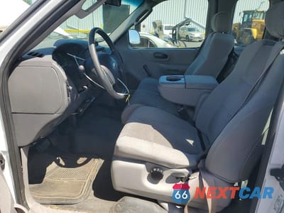 Zdjęcie 7 z 12 samochodu: 2002 FORD F-150 VIN:1FTRX17W02NB82565 - miniatura