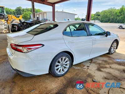 Trzecie zdjęcie samochodu z tyłu: 2019 TOYOTA CAMRY LE VIN:4T1B11HKXKU769176 - miniatura