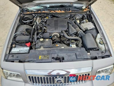 Zdjęcie 11 z 12 samochodu: 2007 MERCURY GRAND MARQUIS LS VIN:2MEFM75V17X622998 - miniatura