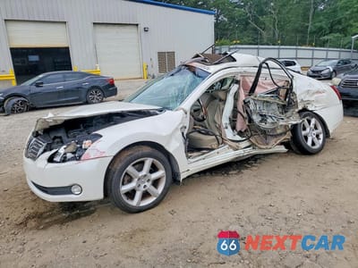 2004 NISSAN MAXIMA 3.5 SE 1N4BA41E64C874516 - główne zdjęcie licytacji z USA - miniatura