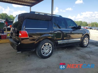 Trzecie zdjęcie samochodu z tyłu: 2013 LINCOLN NAVIGATOR VIN:5LMJJ2H55DEL04858 - miniatura