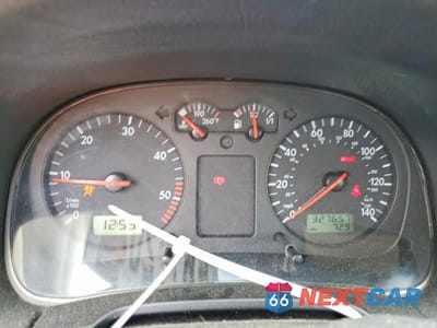 Zdjęcie 9 z 12 samochodu: 2002 VOLKSWAGEN JETTA GLS TDI VIN:3VWSP69M82M174845 - miniatura