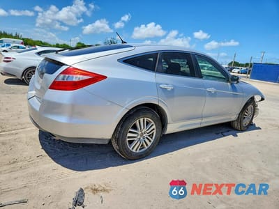 Trzecie zdjęcie samochodu z tyłu: 2012 HONDA CROSSTOUR EX VIN:5J6TF3H30CL002985 - miniatura