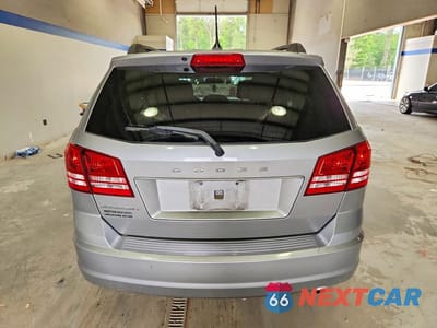 Zdjęcie 6 z 13 samochodu: 2016 DODGE JOURNEY SE VIN:3C4PDCAB3GT246557 - miniatura