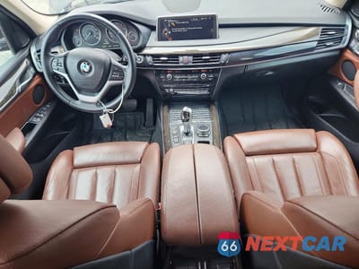 Zdjęcie 8 z 13 samochodu: 2014 BMW X5 XDRIVE35I VIN:5UXKR0C57E0H20782 - miniatura